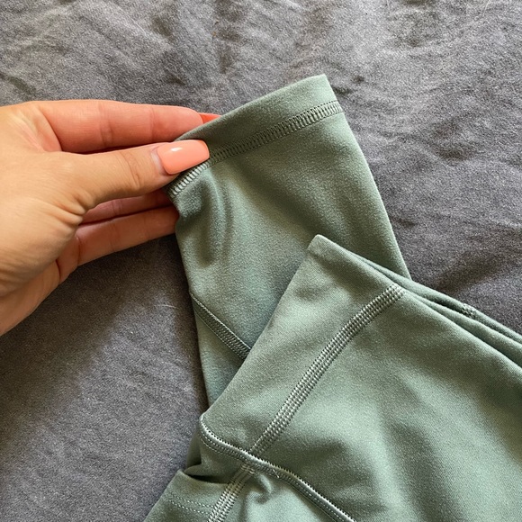 VS Sea Green Leggings - Picture 7 of 11